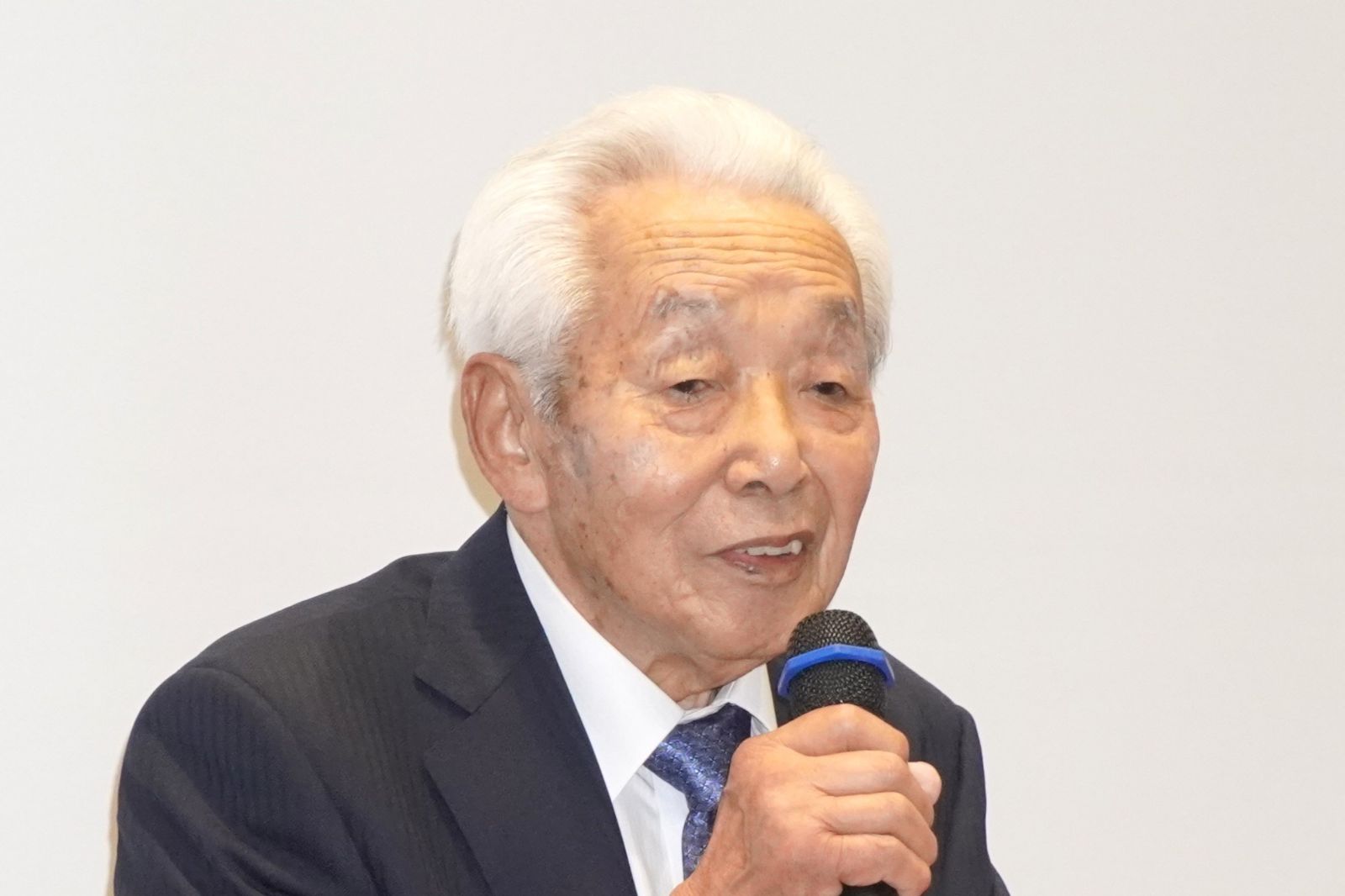 �����񍐎ʐ^